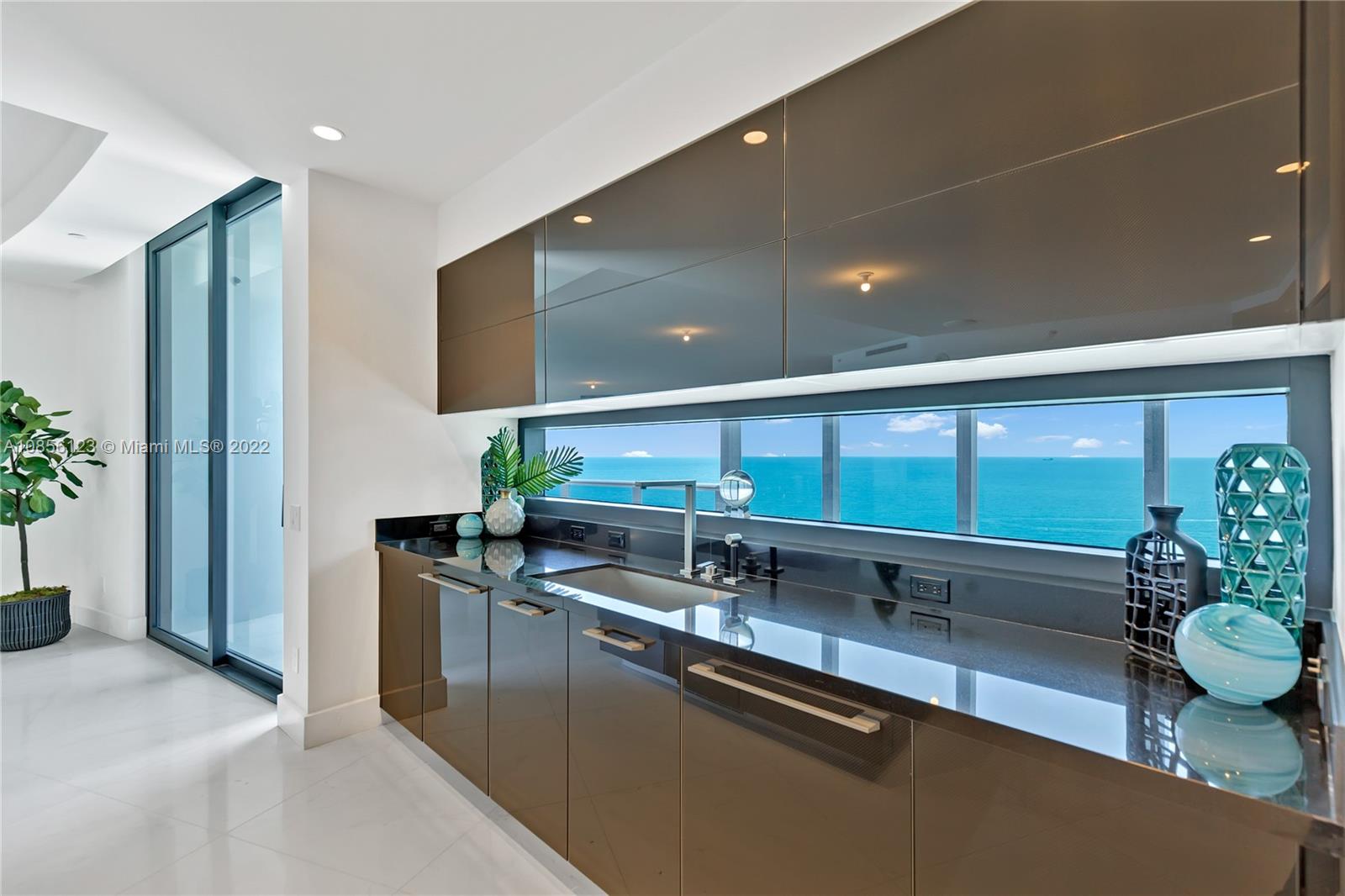 Porsche Tower - Residential