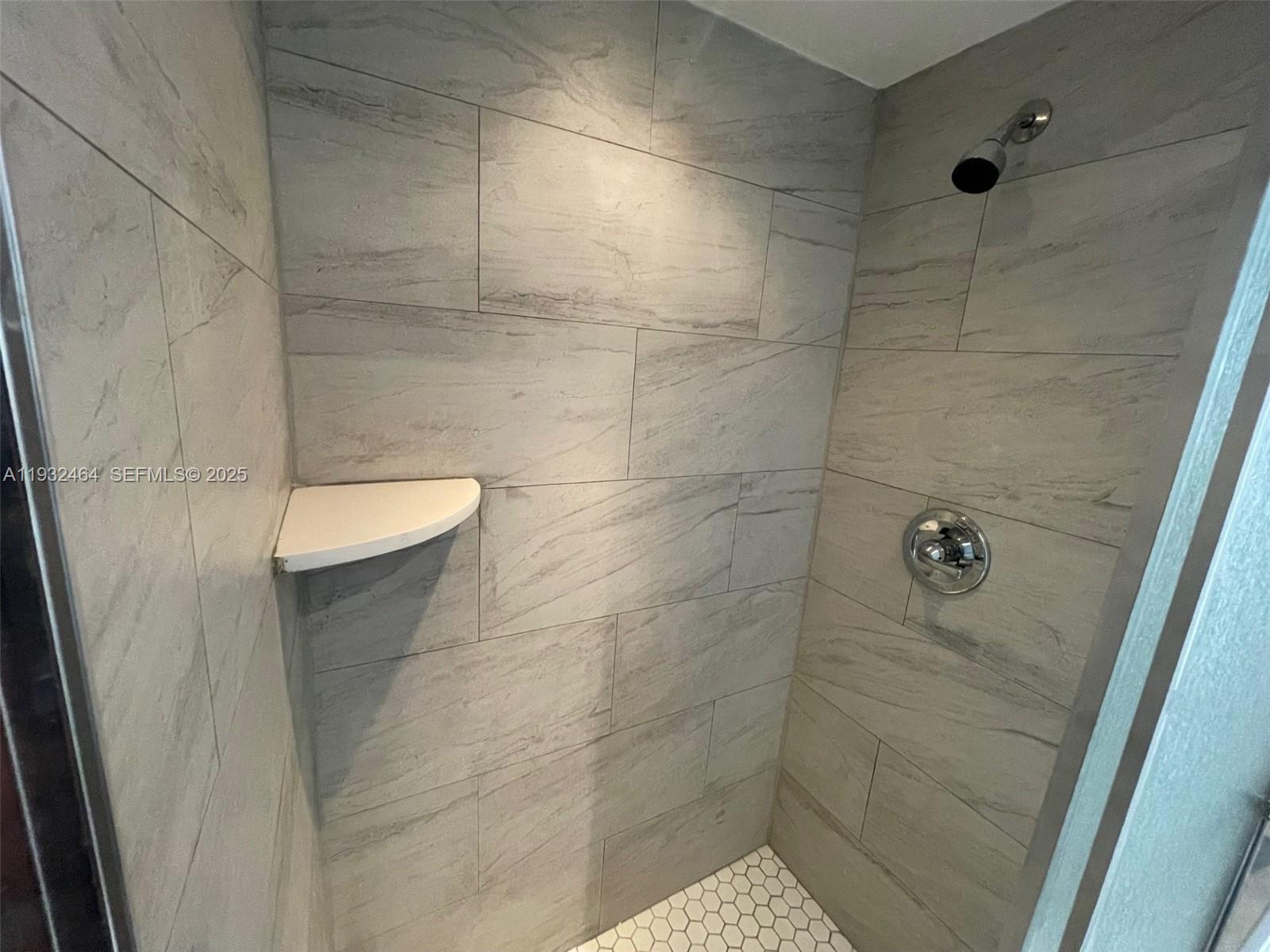 VERSAILLES GARDENS CONDO - Residential Lease