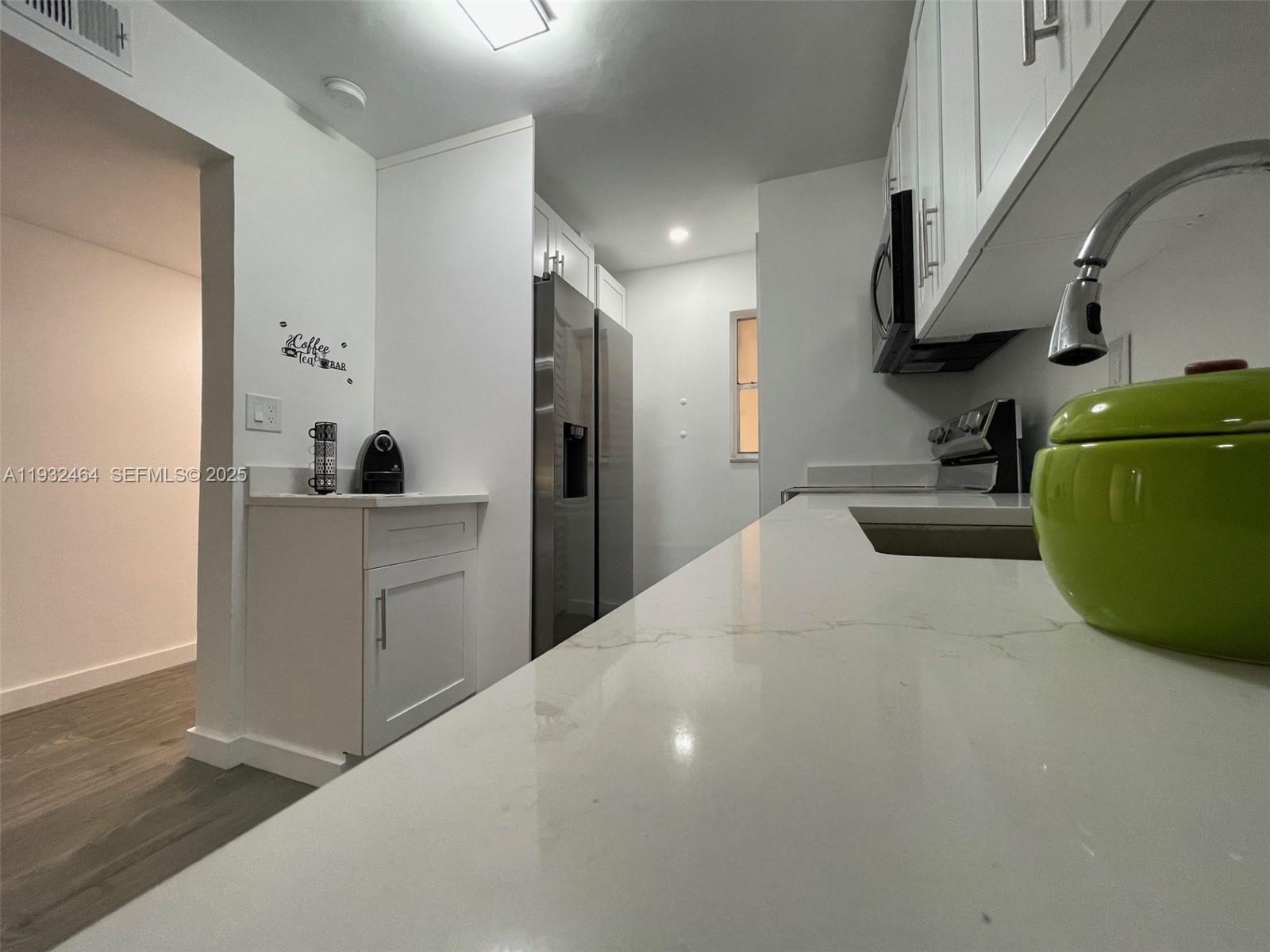 VERSAILLES GARDENS CONDO - Residential Lease