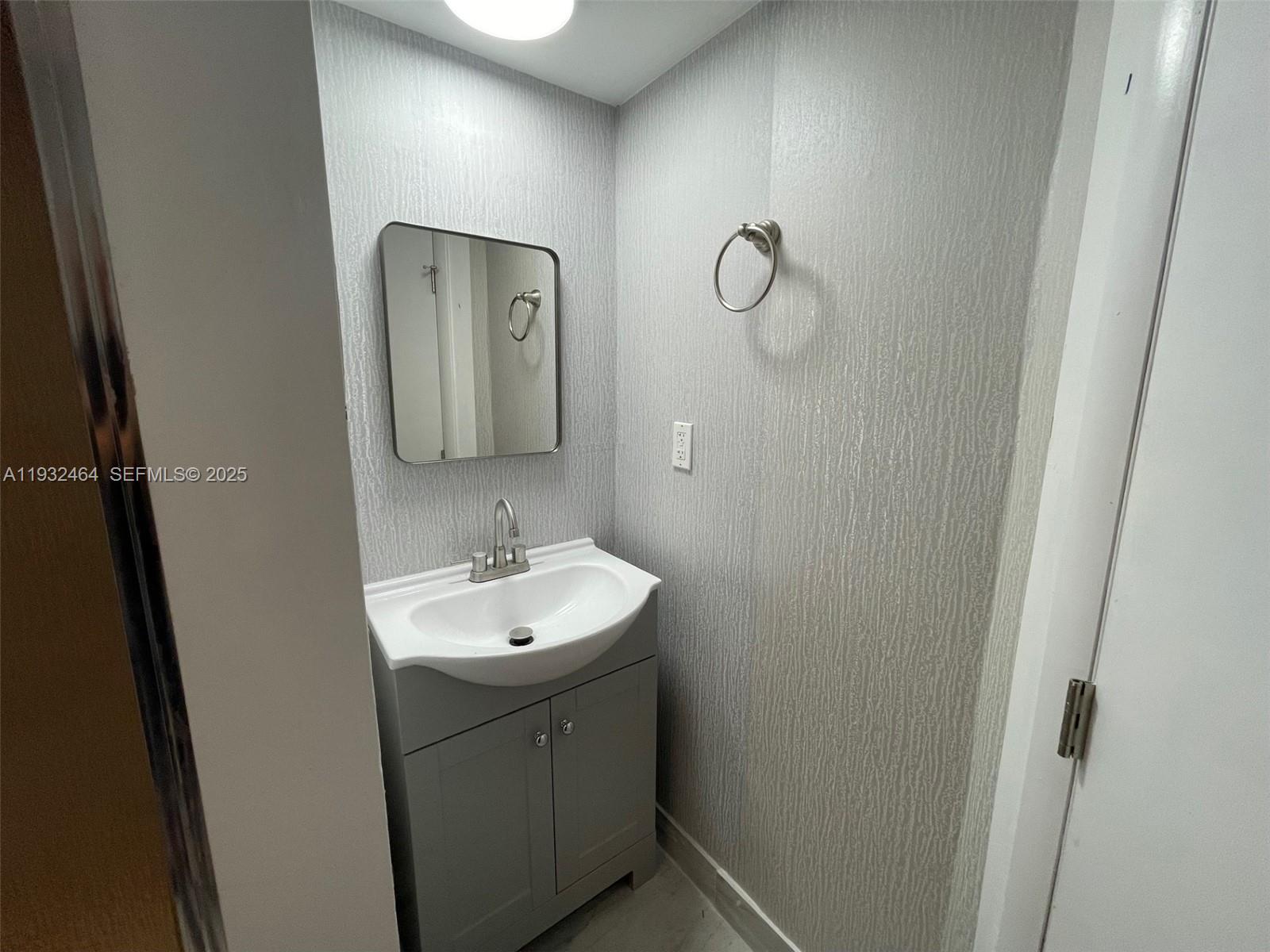 VERSAILLES GARDENS CONDO - Residential Lease