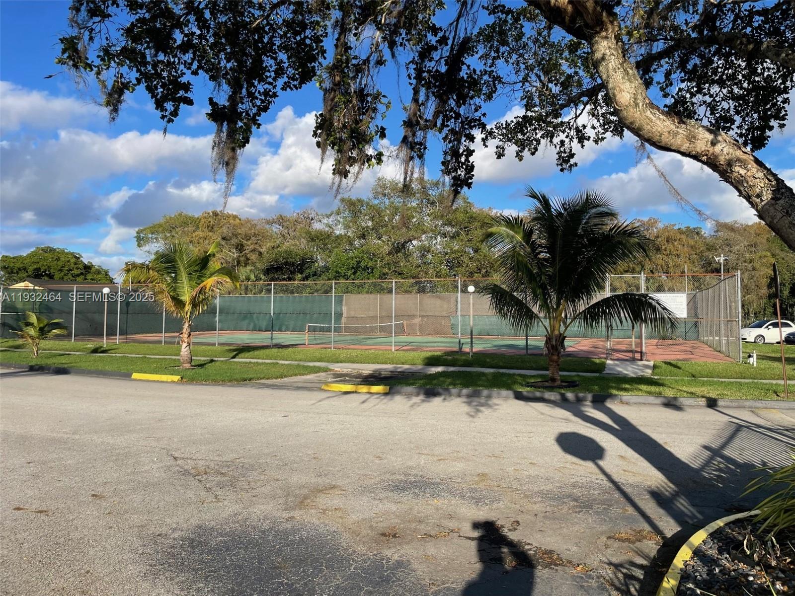 VERSAILLES GARDENS CONDO - Residential Lease