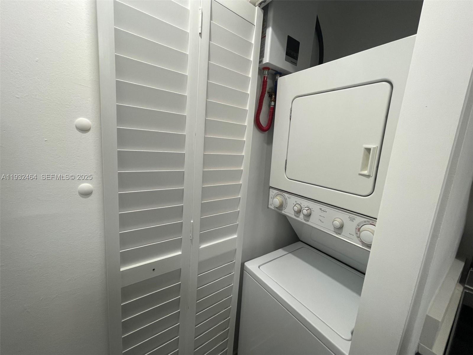 VERSAILLES GARDENS CONDO - Residential Lease