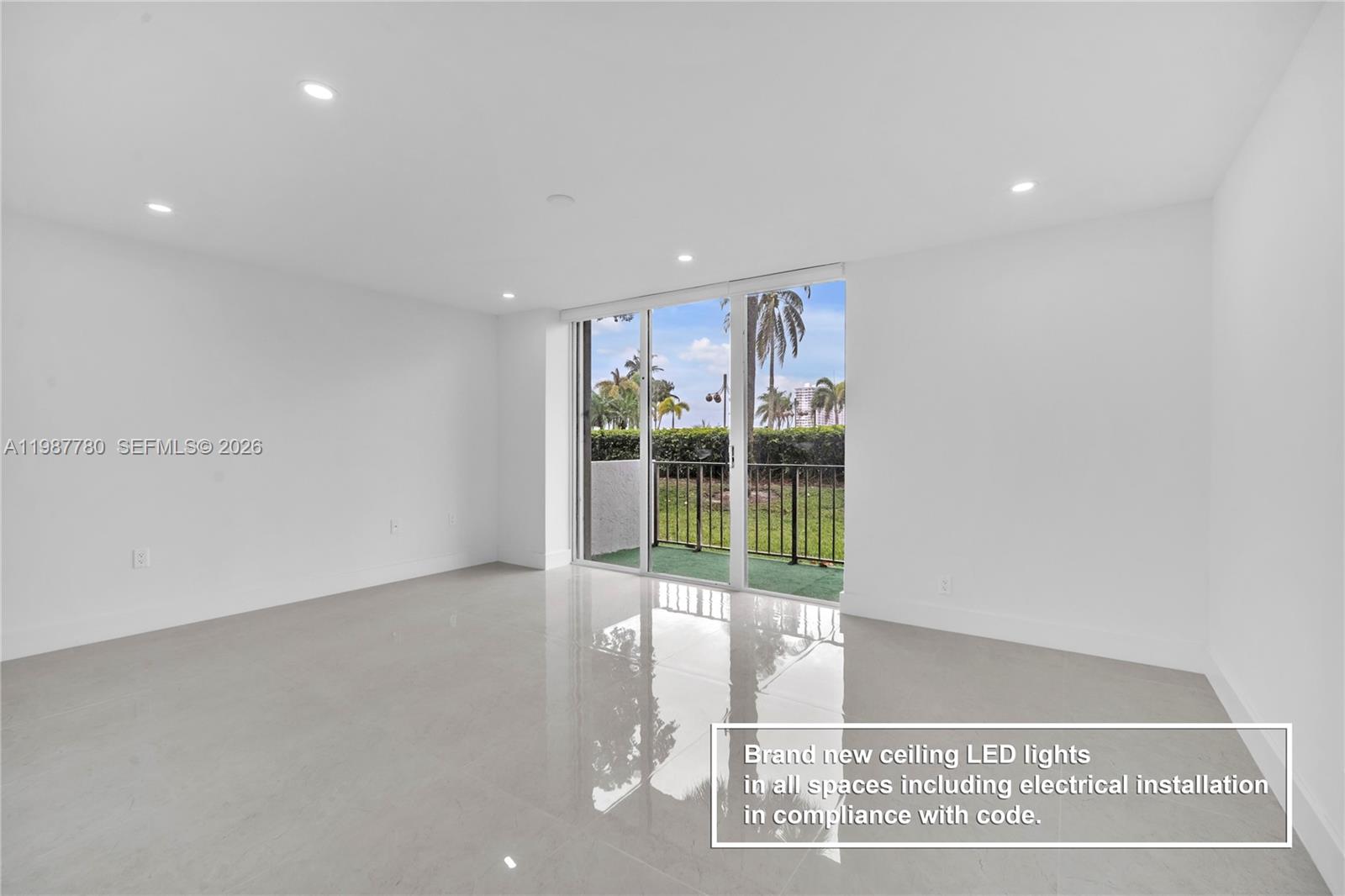 TOWER AT BISCAYNE COVE CO - Residential Lease