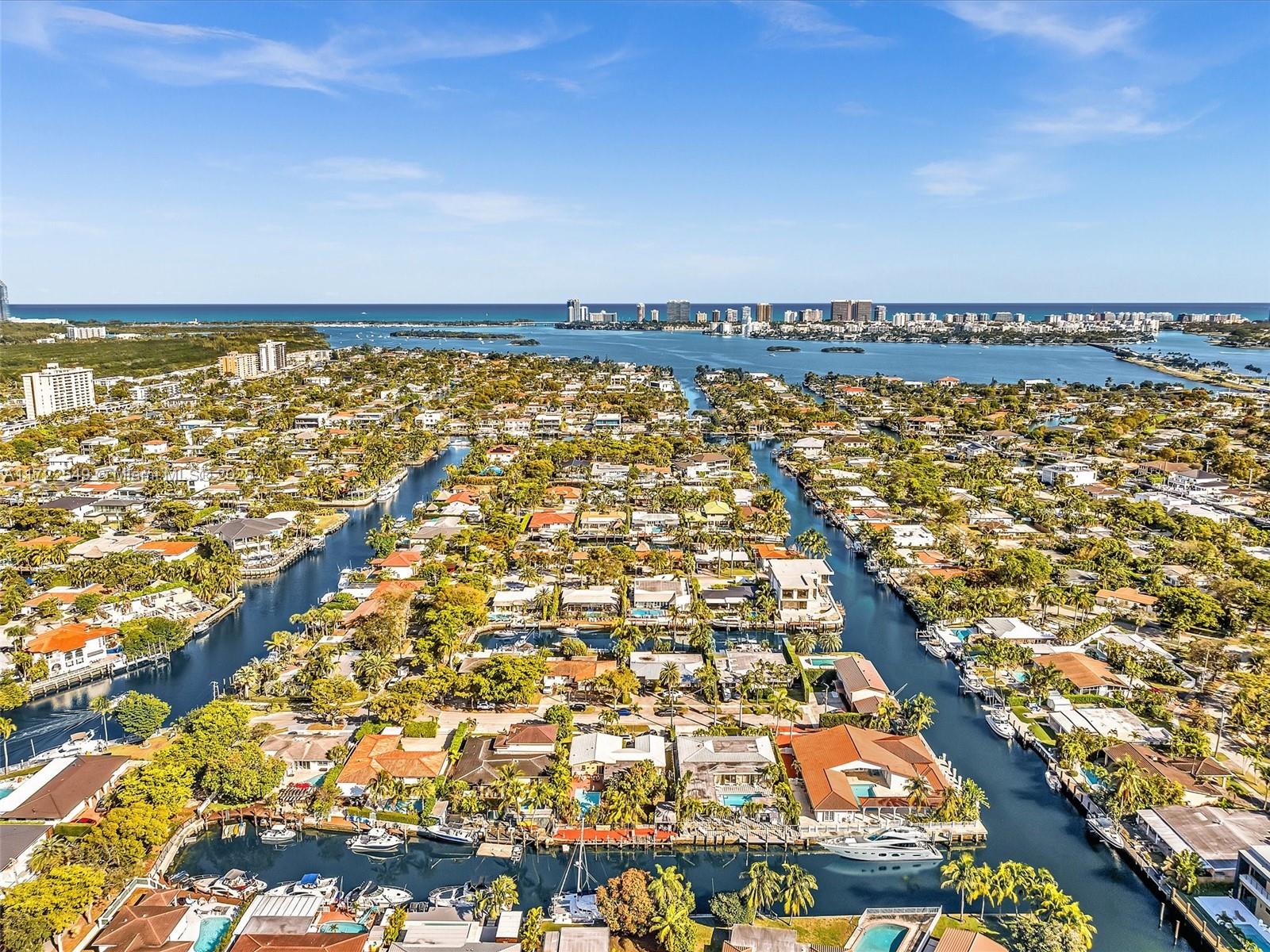 VENETIAN SEC KEYSTONE POI - Residential