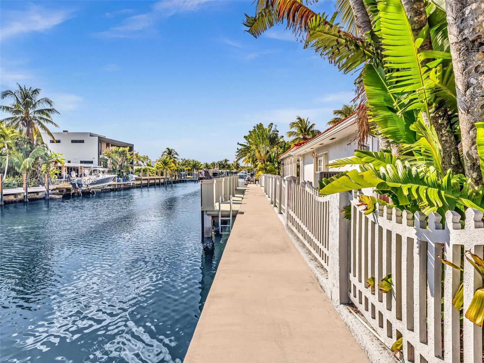 VENETIAN SEC KEYSTONE POI - Residential