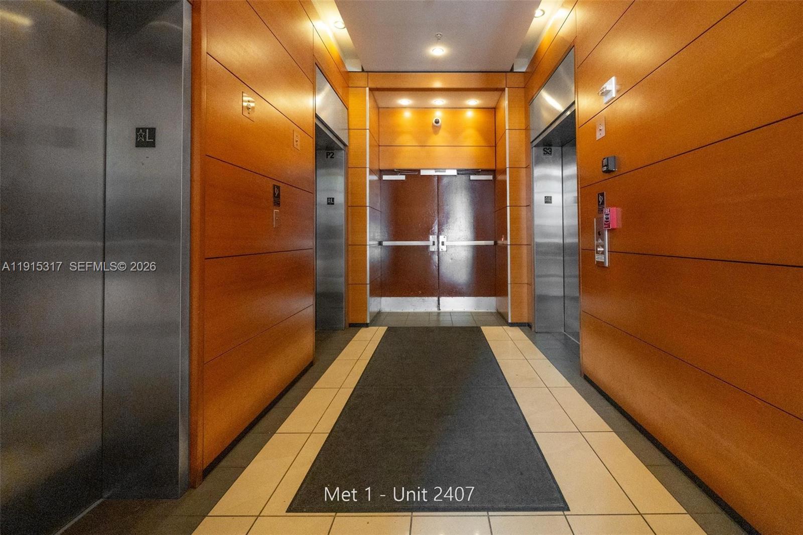 MET 1 CONDO - Residential