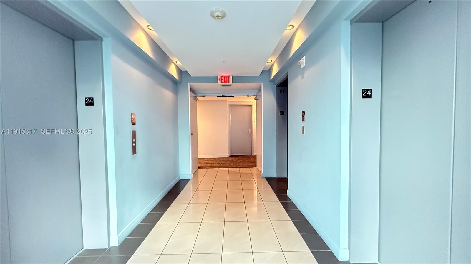 MET 1 CONDO - Residential