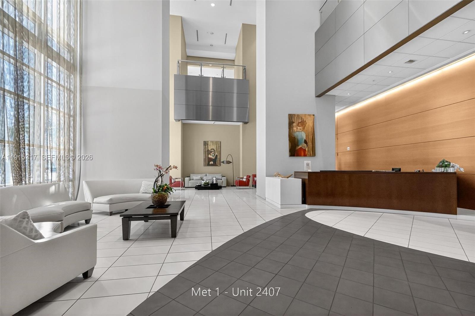 MET 1 CONDO - Residential