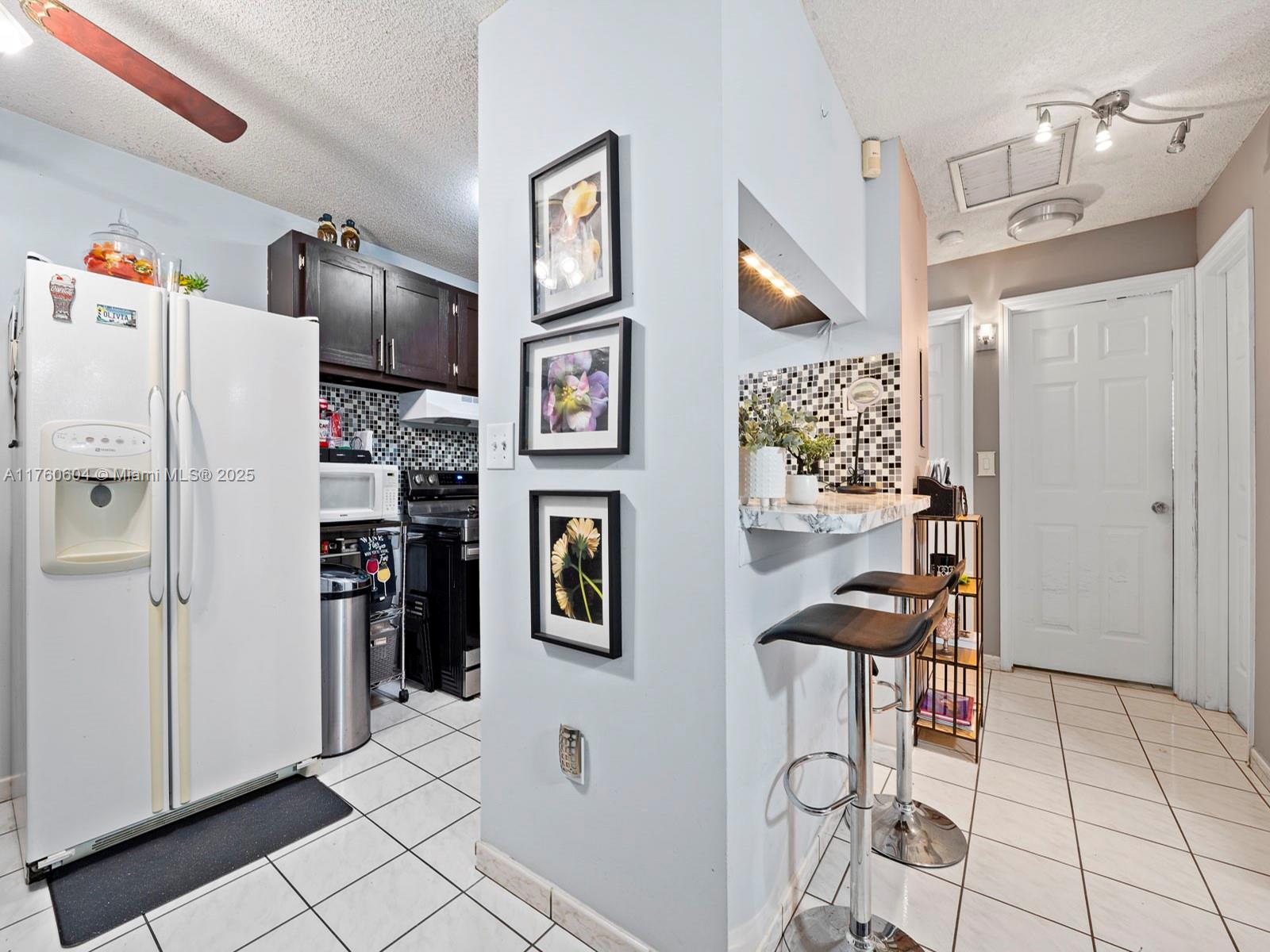 LAKESIDE XI CONDO PH III - Residential