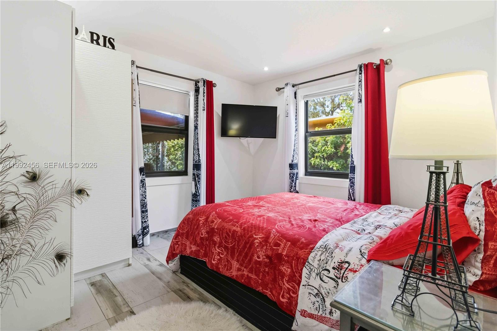 ARCH CREEKS ESTATES - Residential