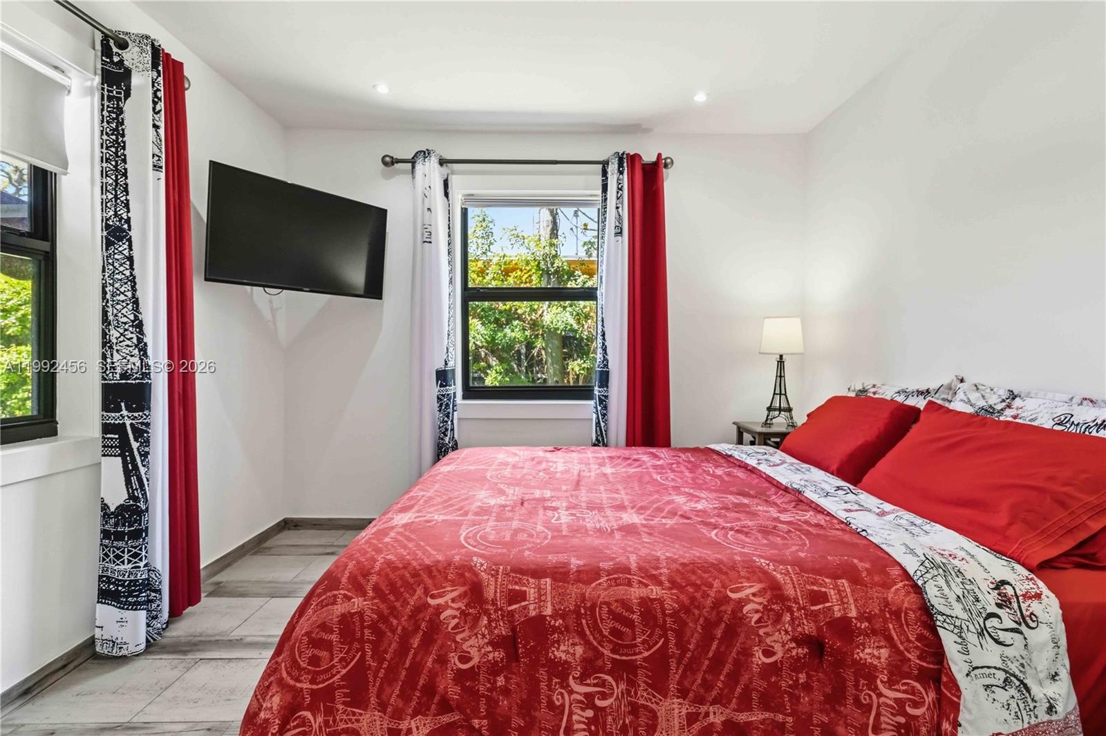 ARCH CREEKS ESTATES - Residential