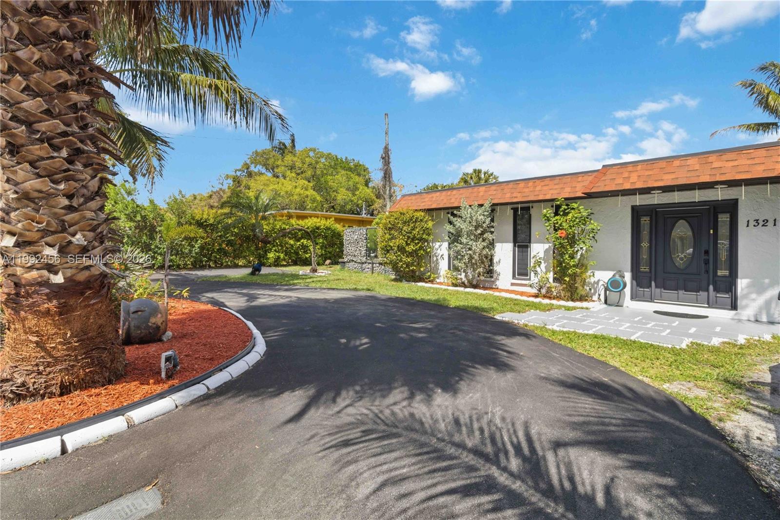 ARCH CREEKS ESTATES - Residential