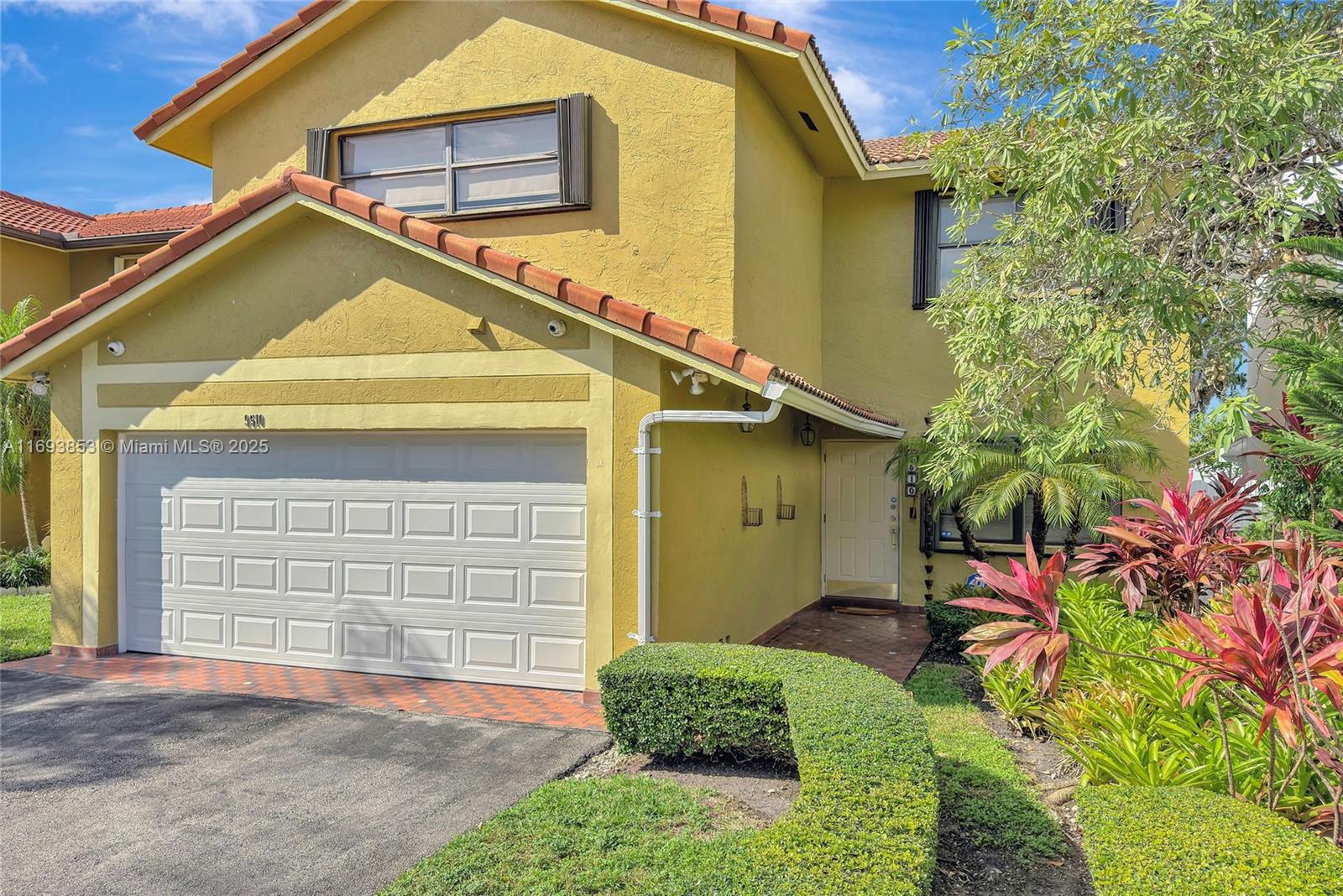 Price to sell!. Very Low HOA. Chaming home in Hammocks community! Step inside to a bright, open living & dining space filled with natural light ,large windows. The spacious kitchen, guest half bath, and a flexible extra room that could easily be used as an extra bedroom or home office are perfect for modern living. Enjoy the expansive Florida room, featuring wall to wall windows with peaceful views of the backyard. Upstairs, you'll find 4 bedrooms, with wood laminate flooring & lots of natural light from large picture windows. Additional features include 2-car garage, accordion shutters throughout, and newer appliances and A/C/ appliances. low HOA is paid quarterly . Hammocks community offers wonderful amenities, including a pool, tennis courts & more.
