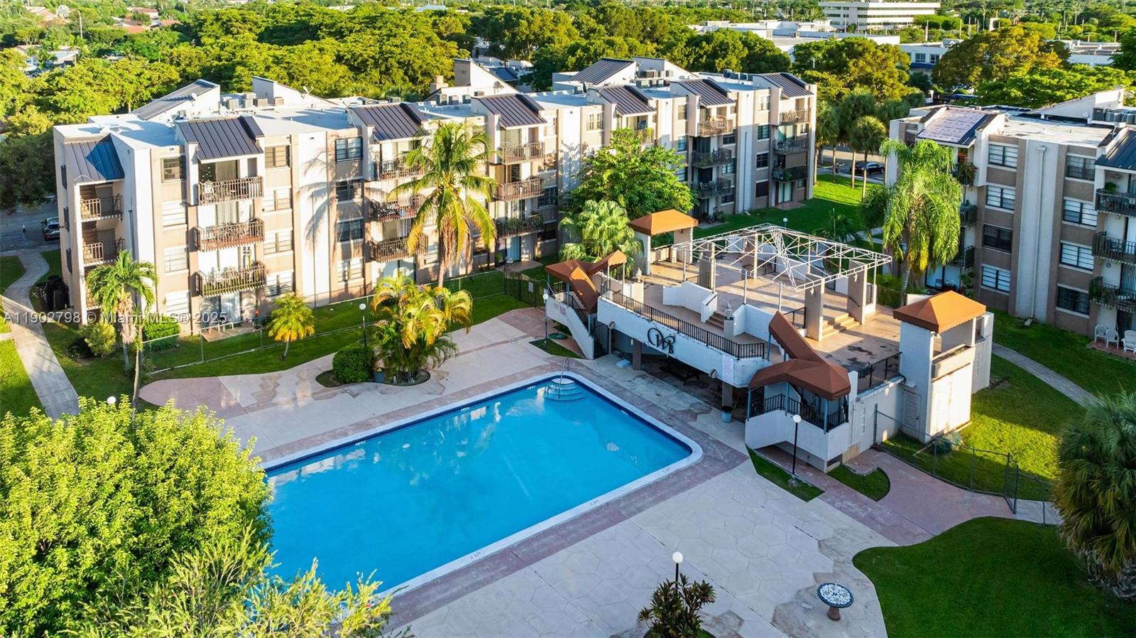 WESTBIRD VILLAGE CONDO - Residential