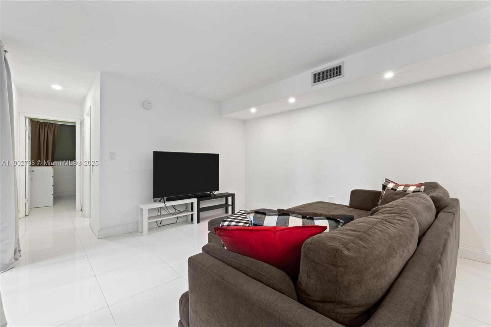 WESTBIRD VILLAGE CONDO - Residential