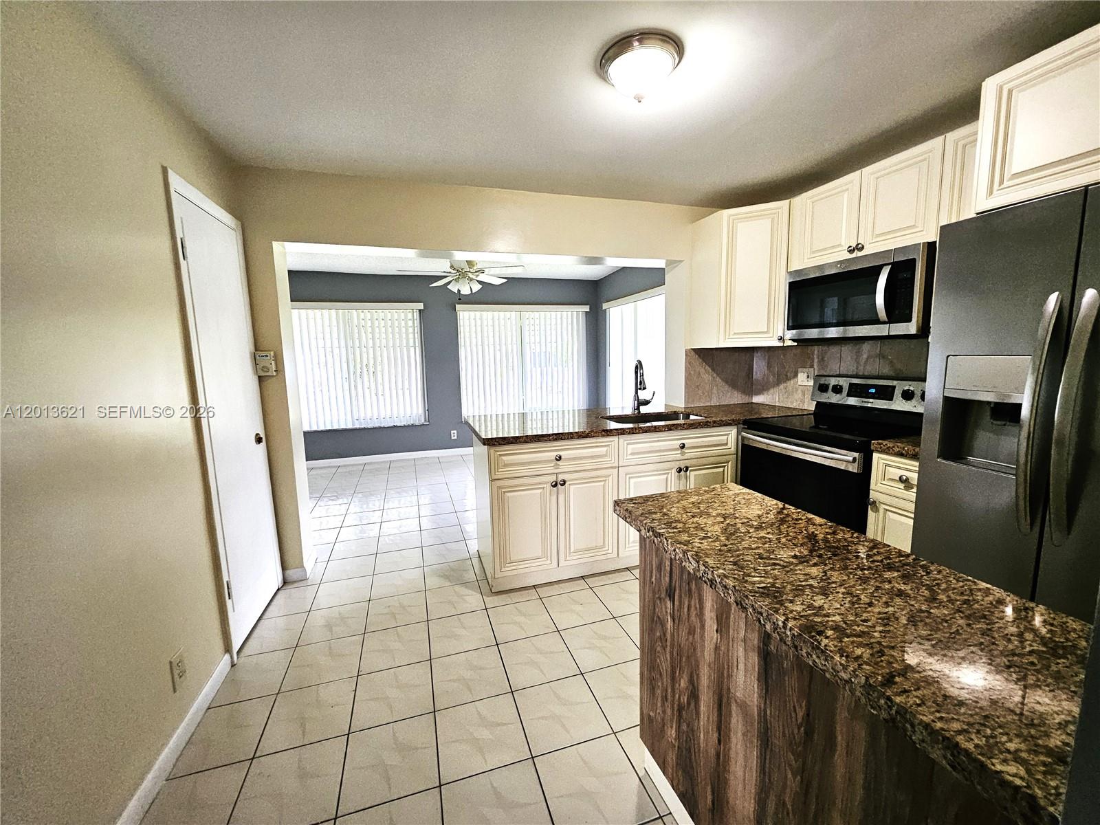 PARADISE GARDENS SEC 4 - Residential