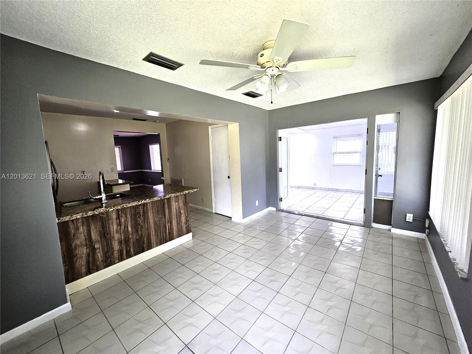 PARADISE GARDENS SEC 4 - Residential