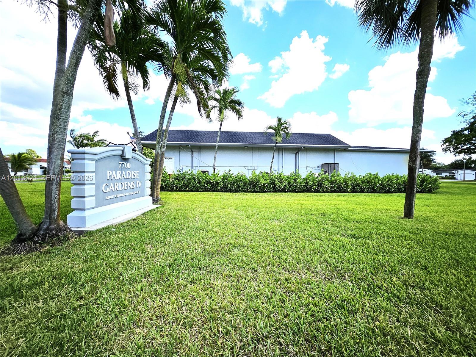 PARADISE GARDENS SEC 4 - Residential