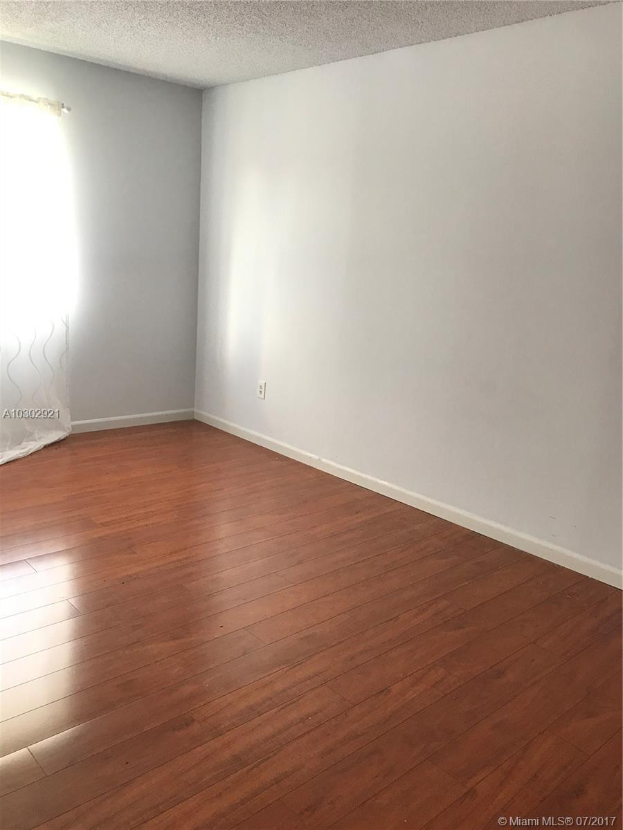 Seagrape Village Condo - Residential Lease