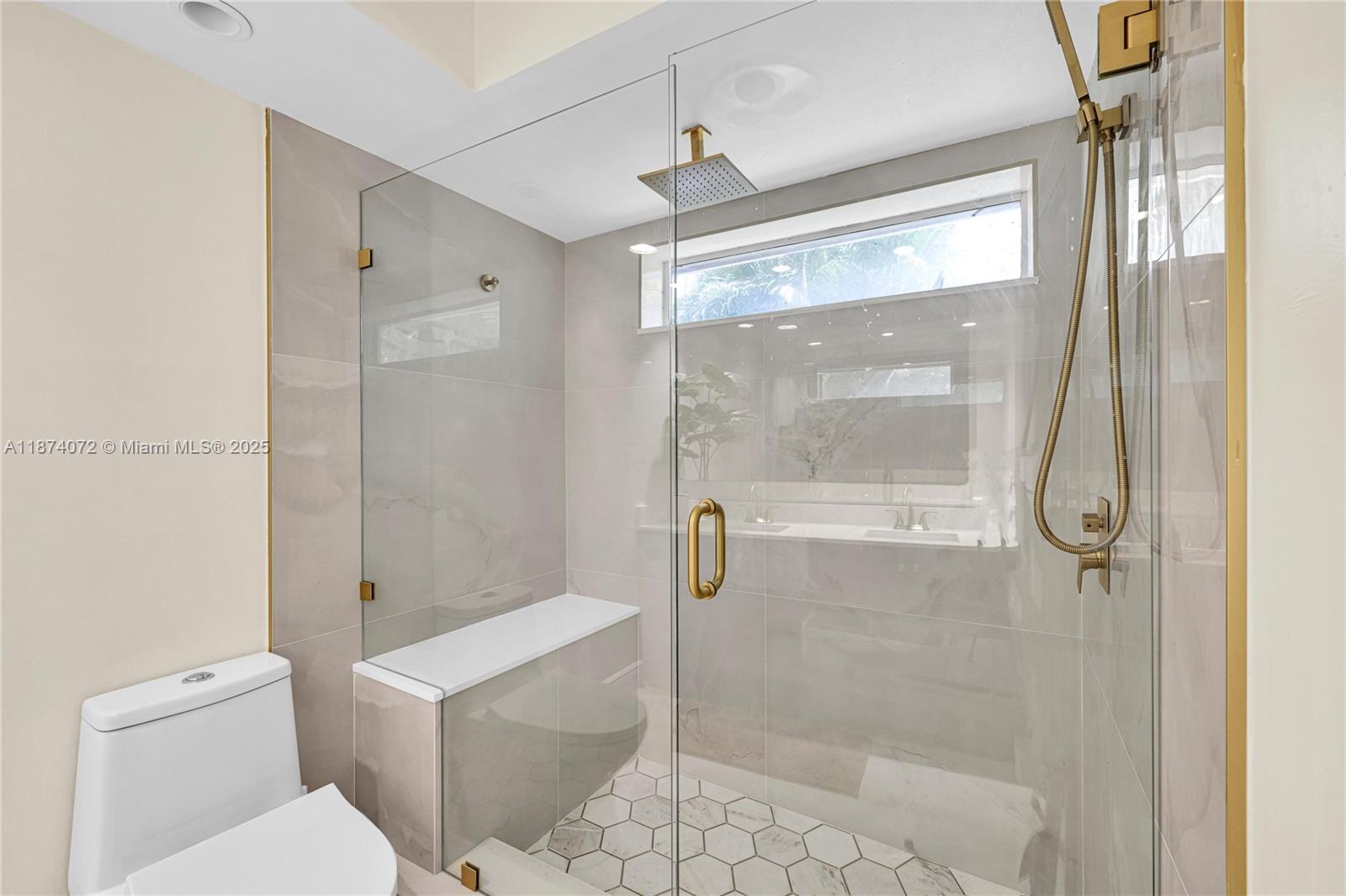 WOODLANDS SEC TWO-PHASE O - Residential Lease