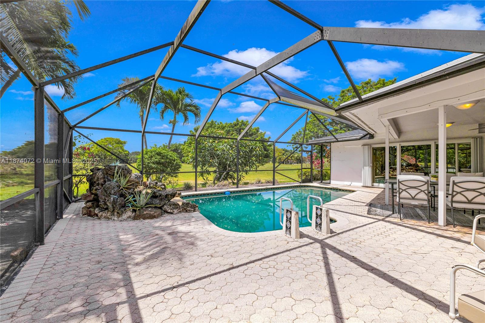 WOODLANDS SEC TWO-PHASE O - Residential Lease