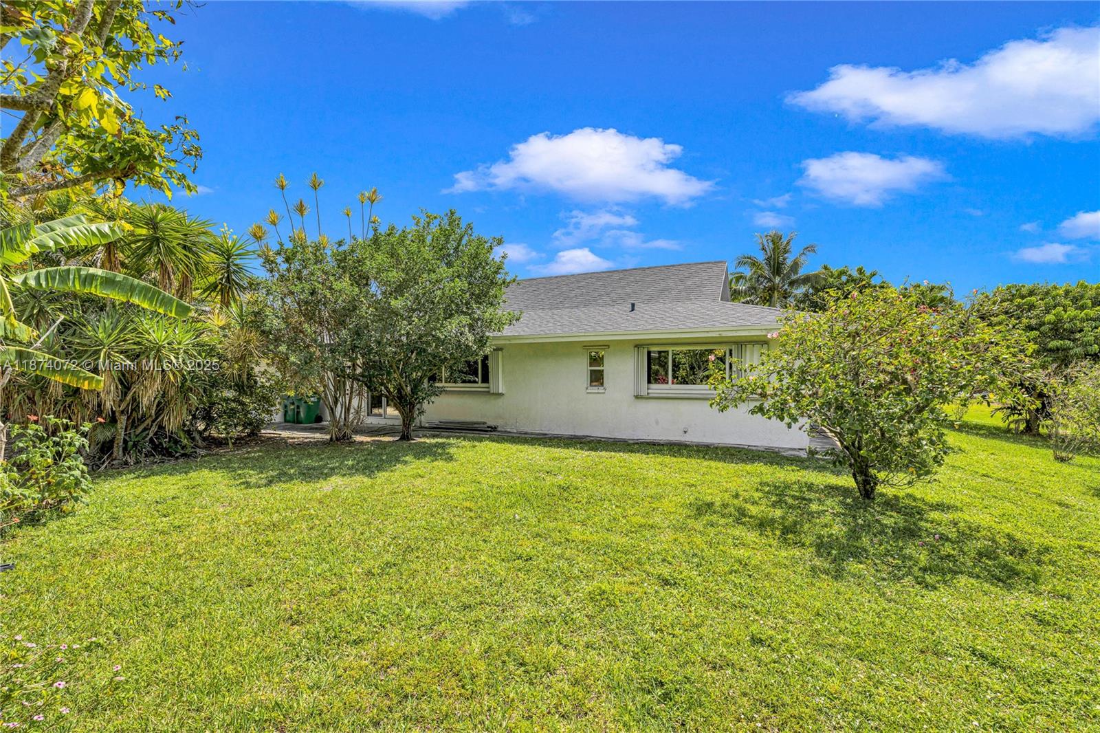 WOODLANDS SEC TWO-PHASE O - Residential Lease