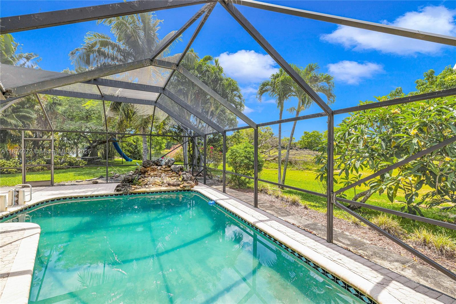 WOODLANDS SEC TWO-PHASE O - Residential Lease