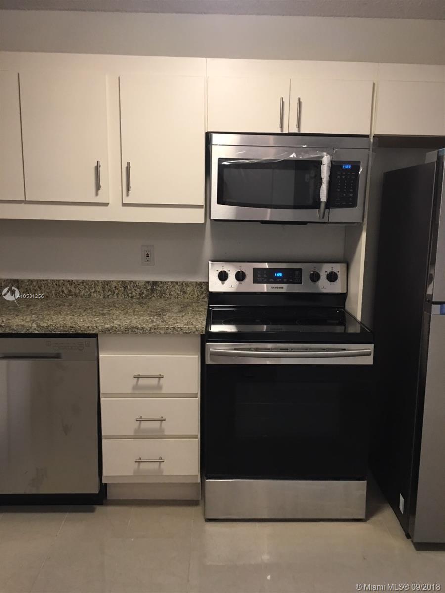 BONITA VILLAS CONDO - Residential Lease