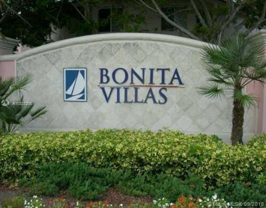 Spacious 2 story townhouse , features open remodeled kitchen to living/dining area, indoor washer and dryer, stainless steel appliances, walk in closet in master bedroom, fully tiled first floor  with laminated wood floor on staircase and second floor. Community with gated guarded entrance & 24 hours security .Amenities included pool and children playground. One assigned parking space with plenty of guess parking,Close to park, Turnpike, shopping center, metro Zoo .