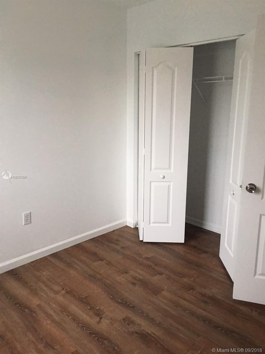 BONITA VILLAS CONDO - Residential Lease