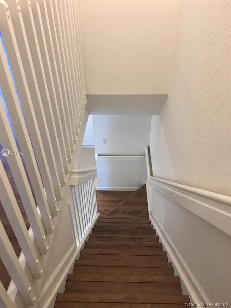 BONITA VILLAS CONDO - Residential Lease