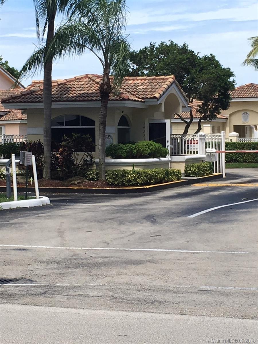 BONITA VILLAS CONDO - Residential Lease