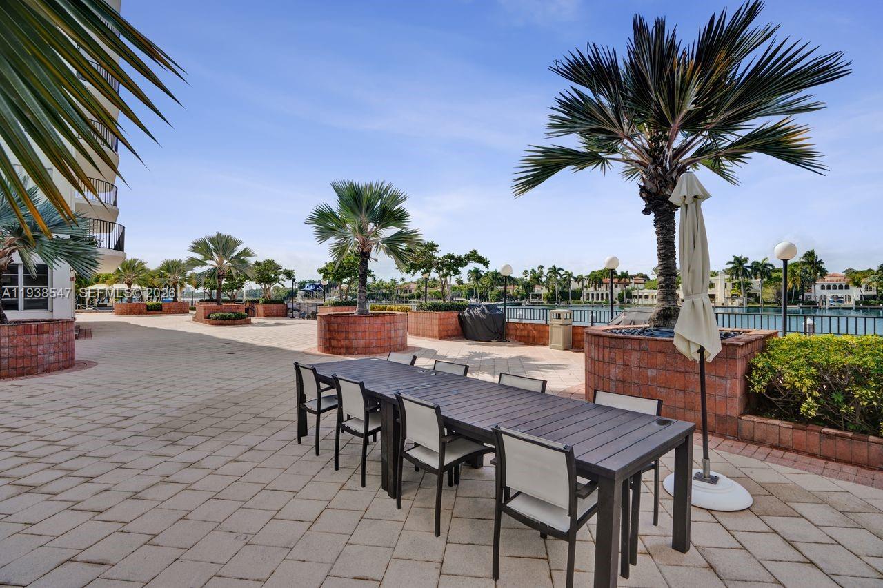 FIFTY SIX-SIXTY COLLINS A - Residential