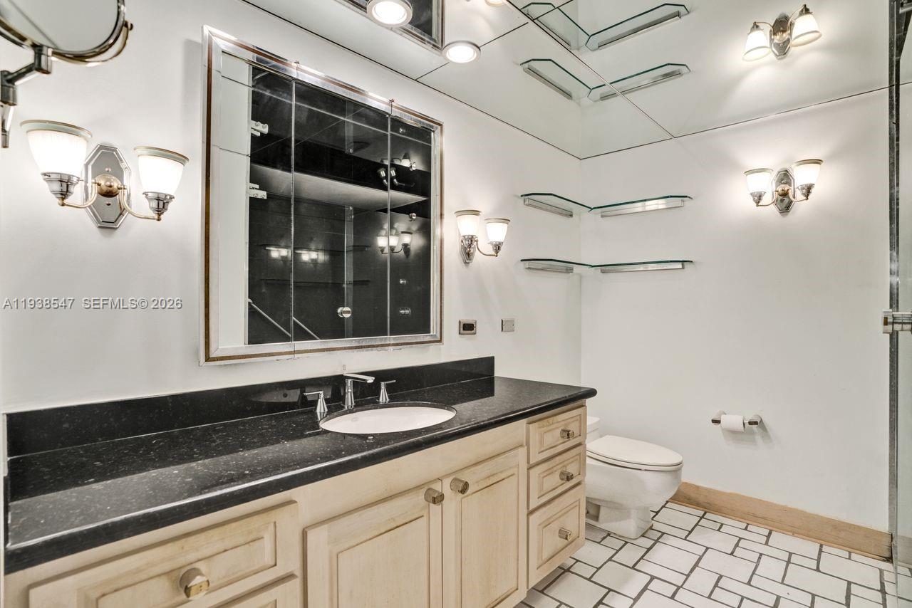 FIFTY SIX-SIXTY COLLINS A - Residential