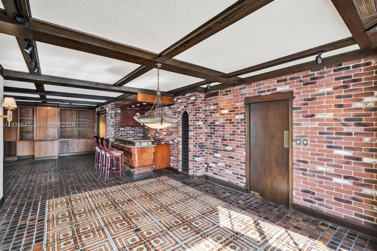 FIFTY SIX-SIXTY COLLINS A - Residential