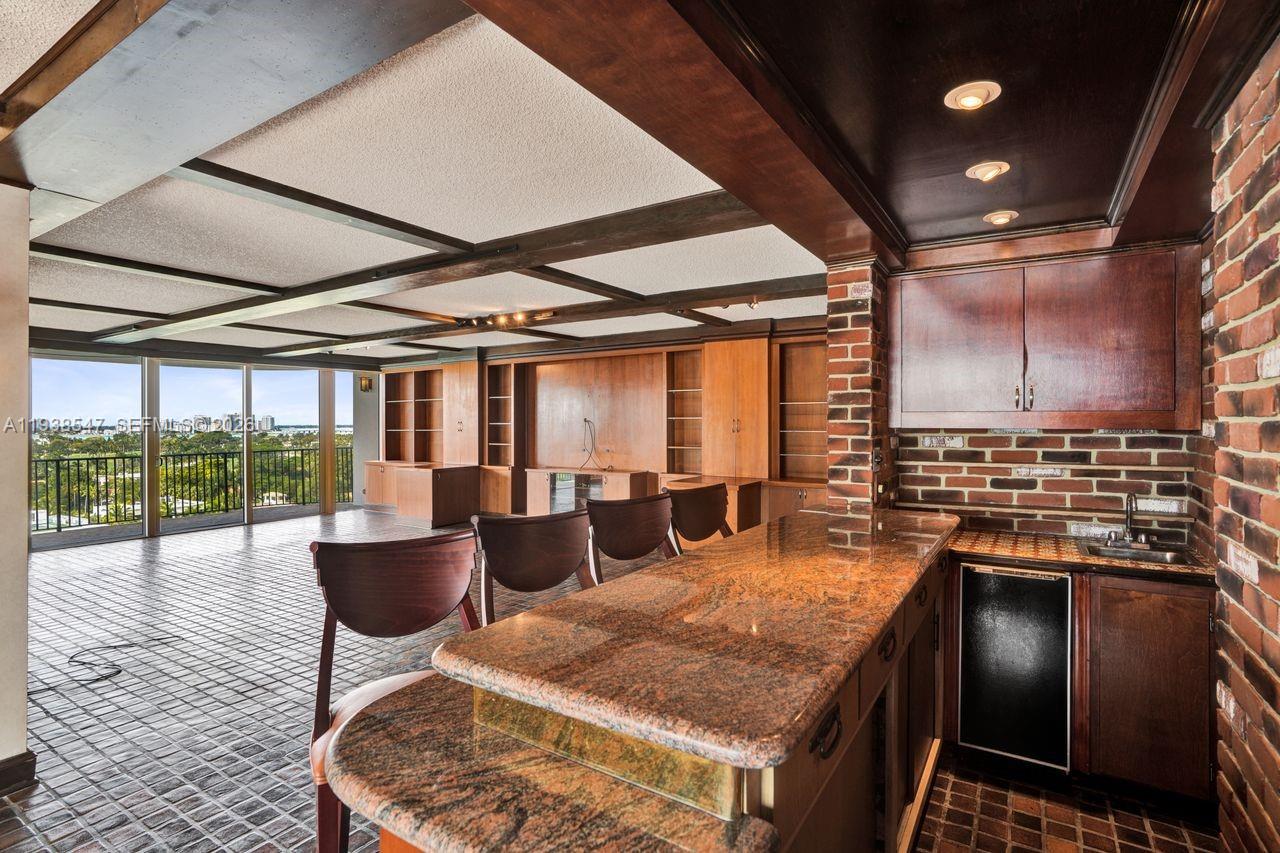 FIFTY SIX-SIXTY COLLINS A - Residential