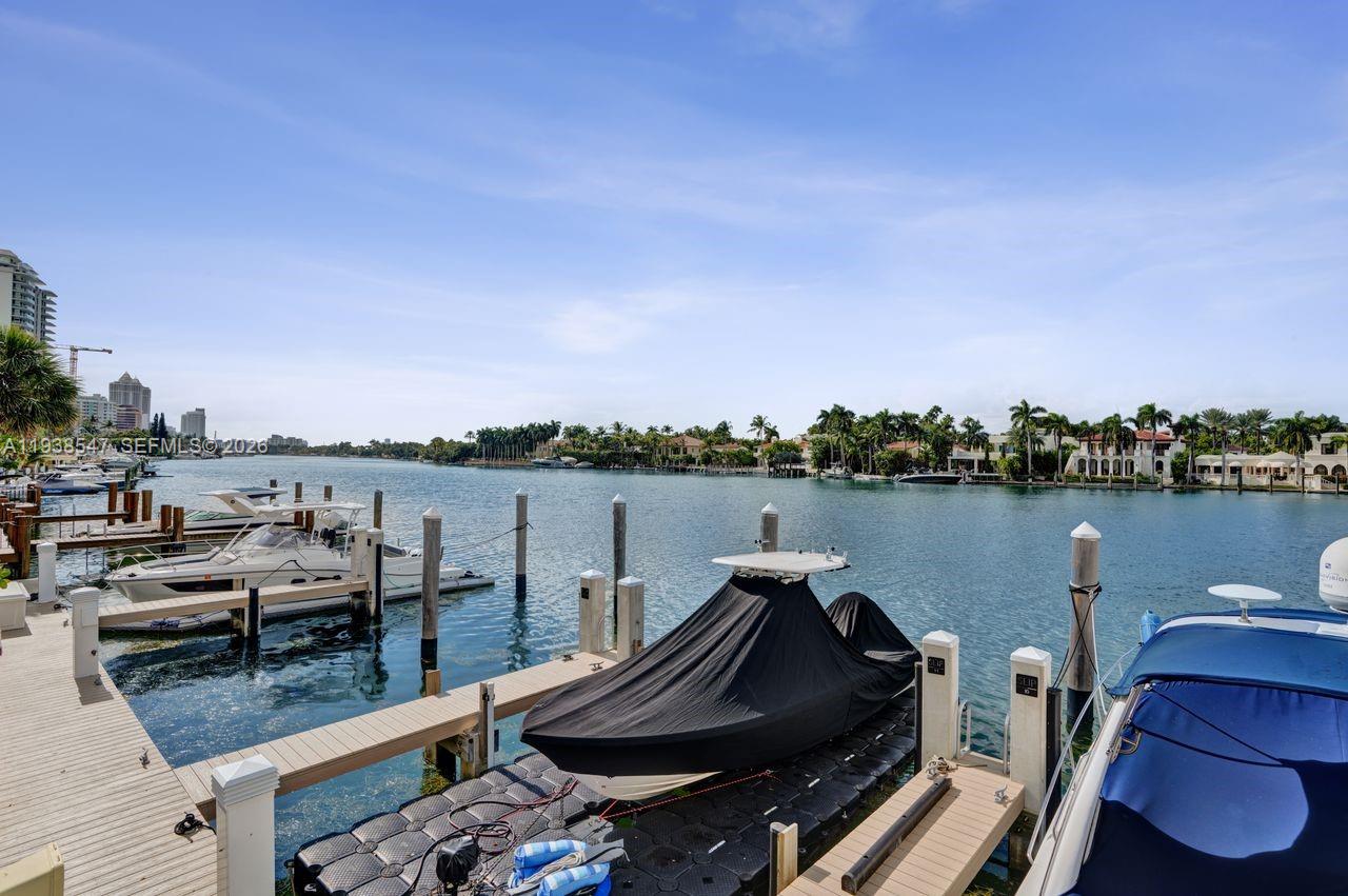 FIFTY SIX-SIXTY COLLINS A - Residential