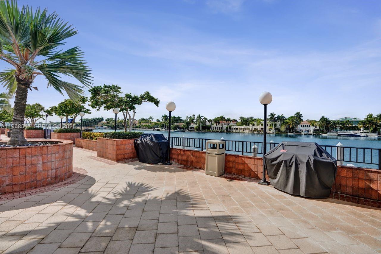 FIFTY SIX-SIXTY COLLINS A - Residential