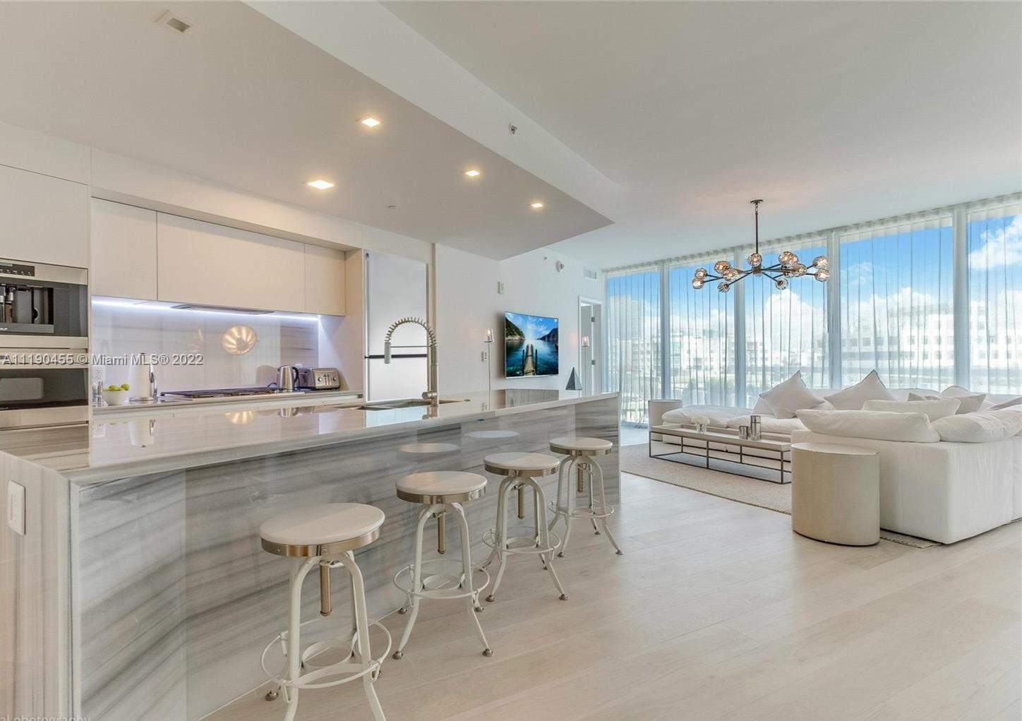 ONE OCEAN CONDO - Residential