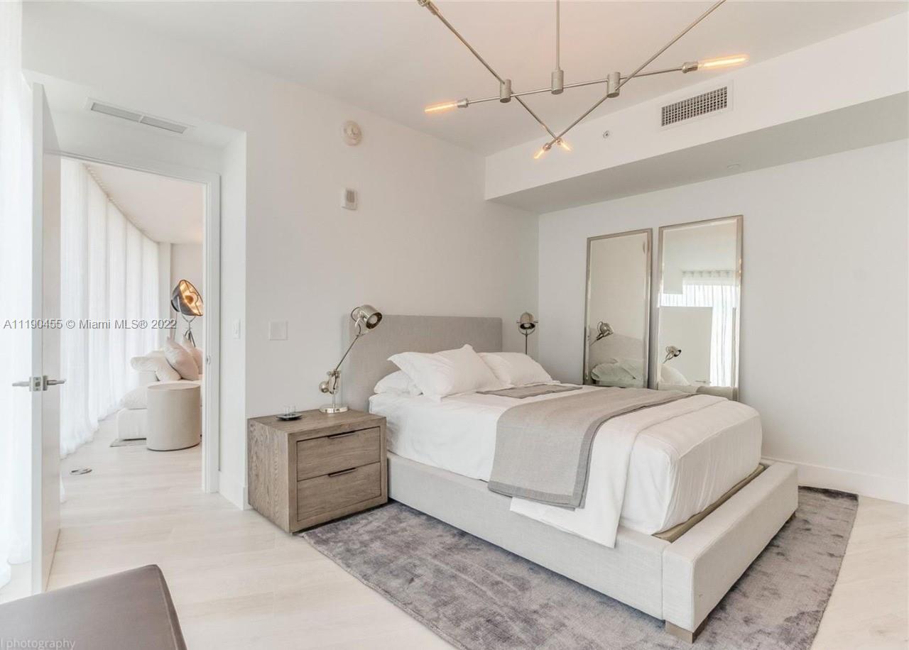 ONE OCEAN CONDO - Residential