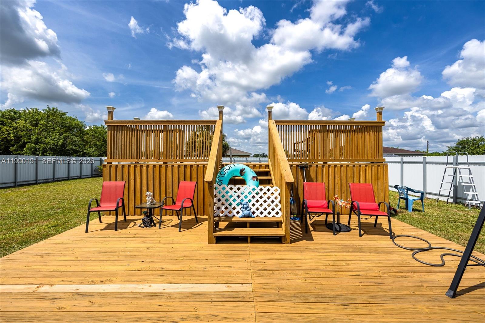 Port LaBelle - Residential