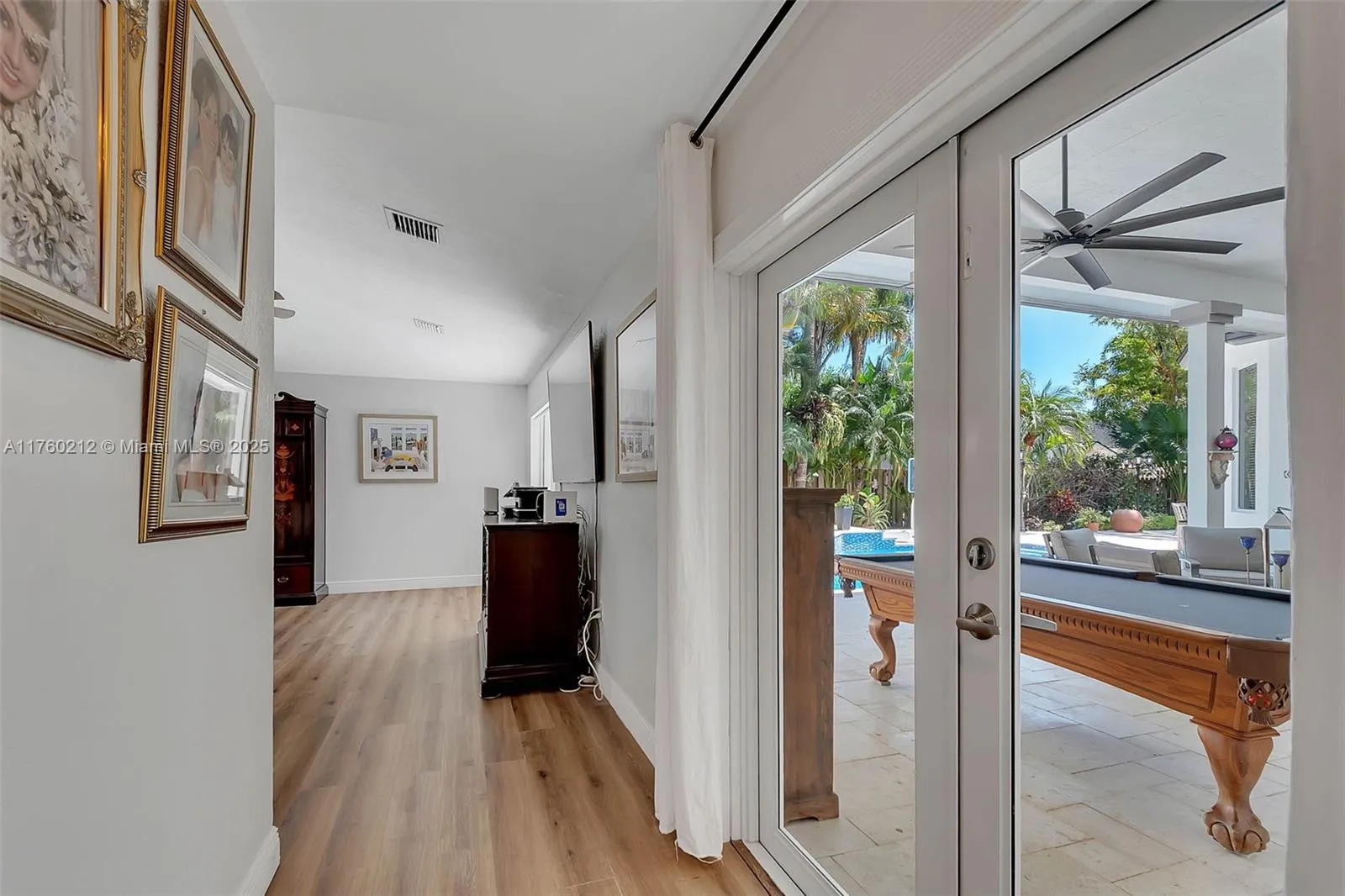 Palmetto Bay, Florida 33157, United States, 5 Bedrooms Bedrooms, ,4 BathroomsBathrooms,Residential,Active,85499