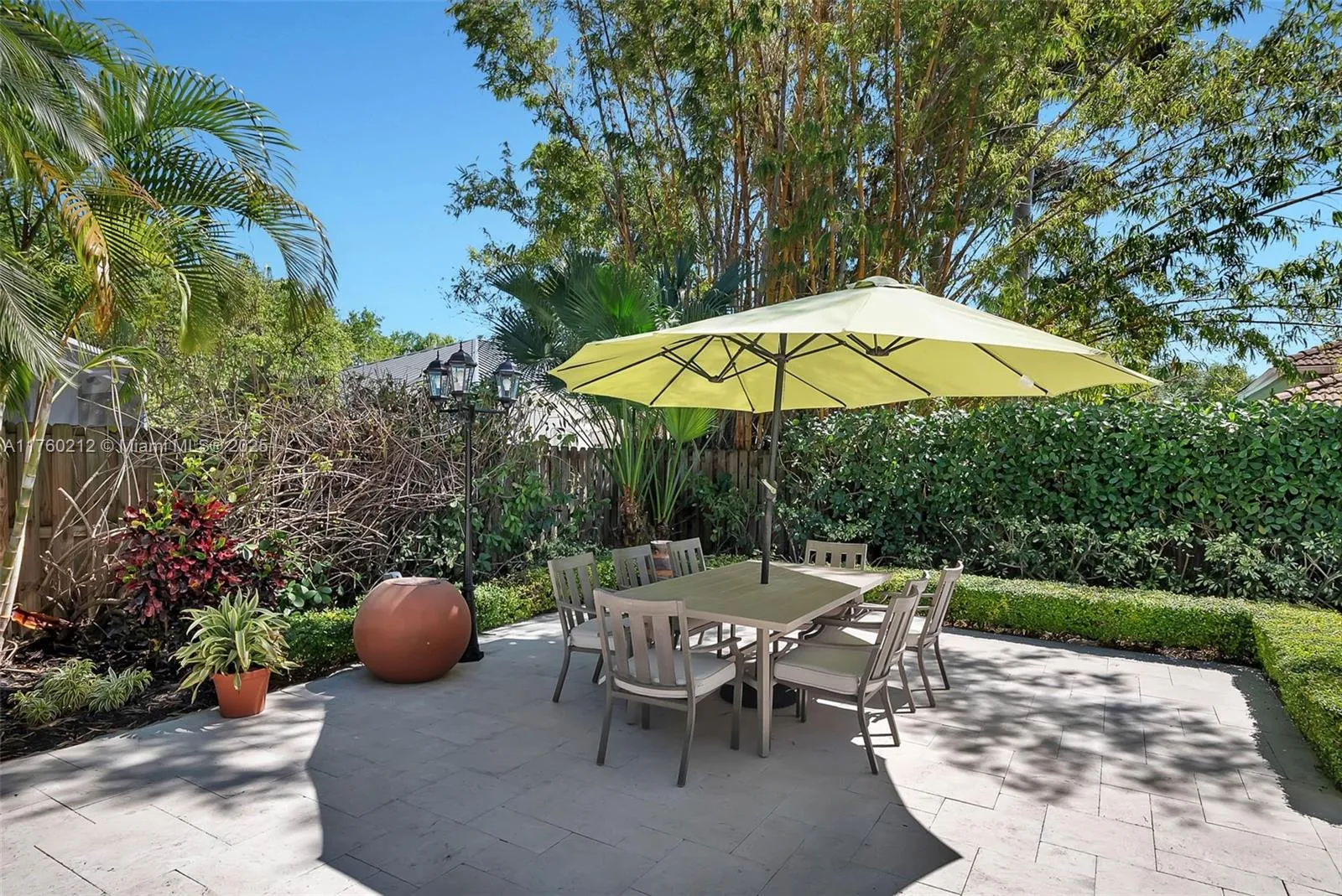 Palmetto Bay, Florida 33157, United States, 5 Bedrooms Bedrooms, ,4 BathroomsBathrooms,Residential,Active,85499