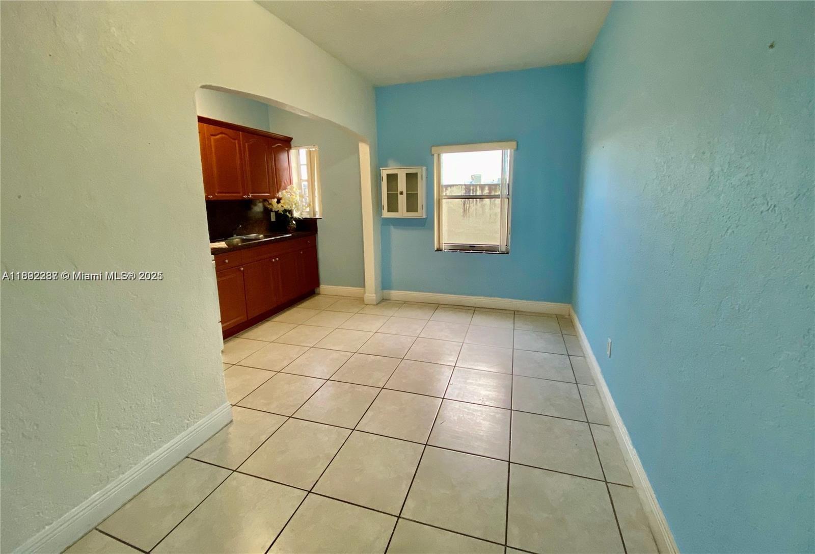 COMMERCE ADDITION - Residential Lease