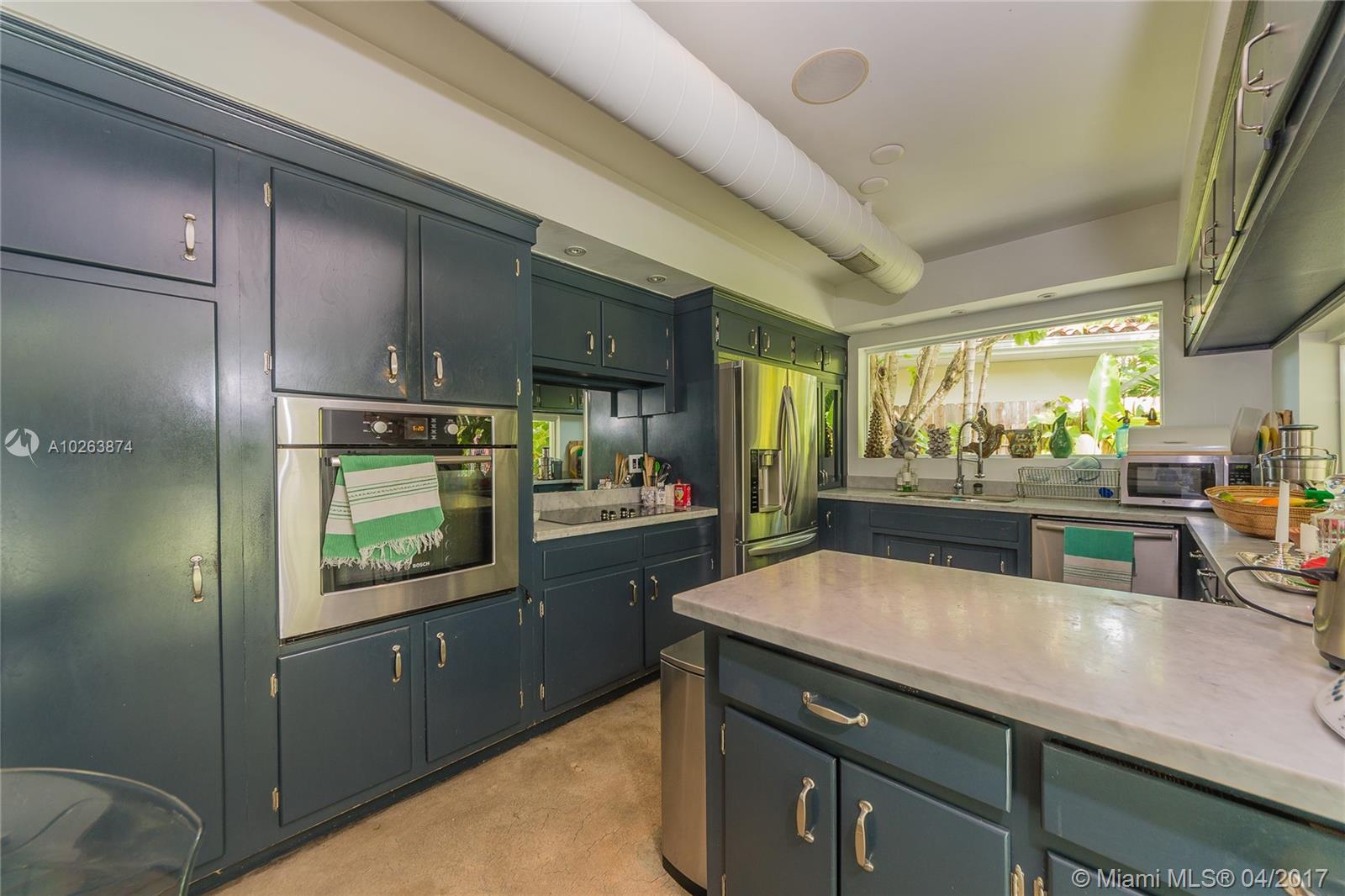 Tropical Isle Homes Add 0 - Residential Lease