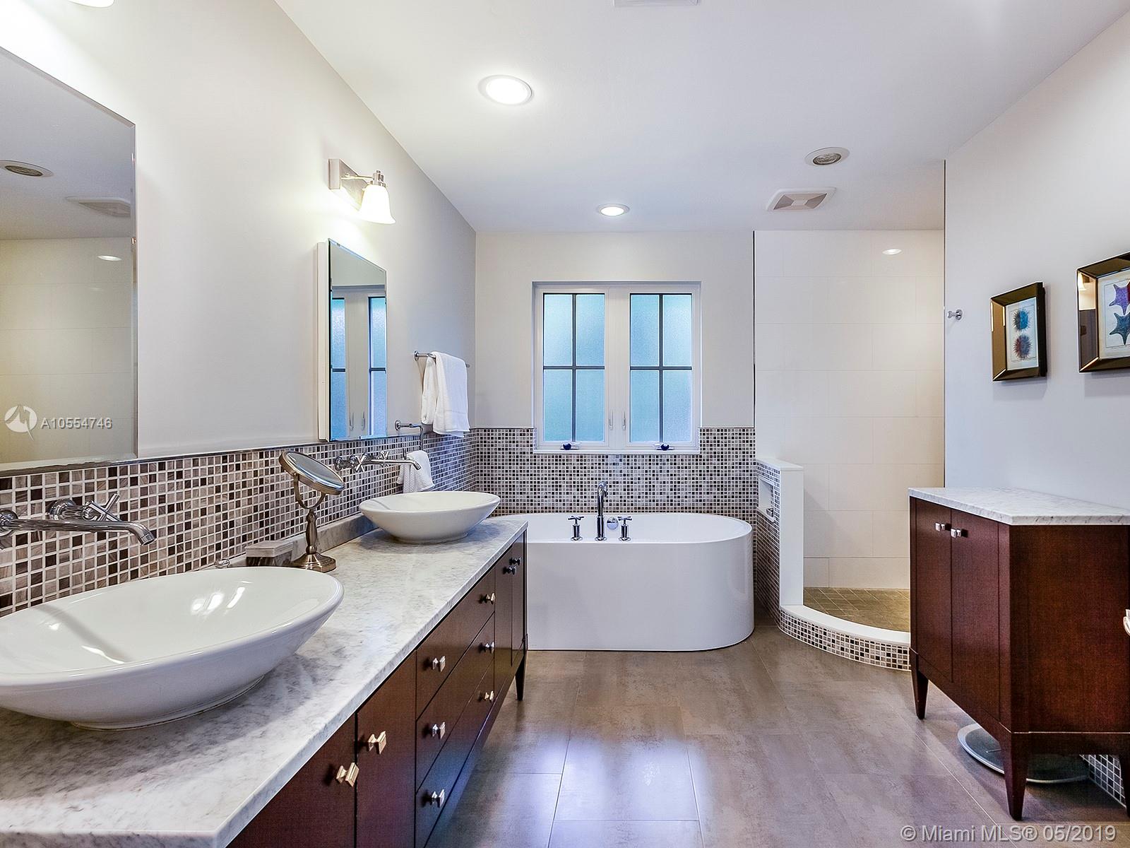 OLD CUTLER BAY - Residential