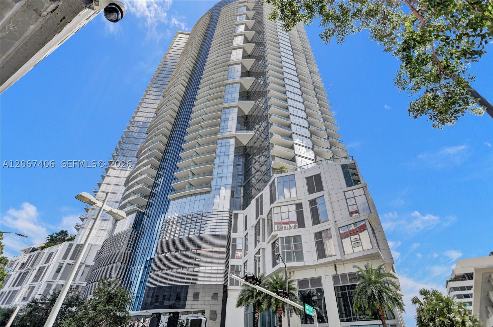 851 NE 1st Ave 202