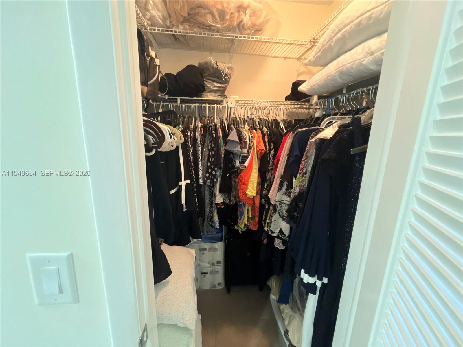 VILLAS AT CARRIAGE HILLS - Residential