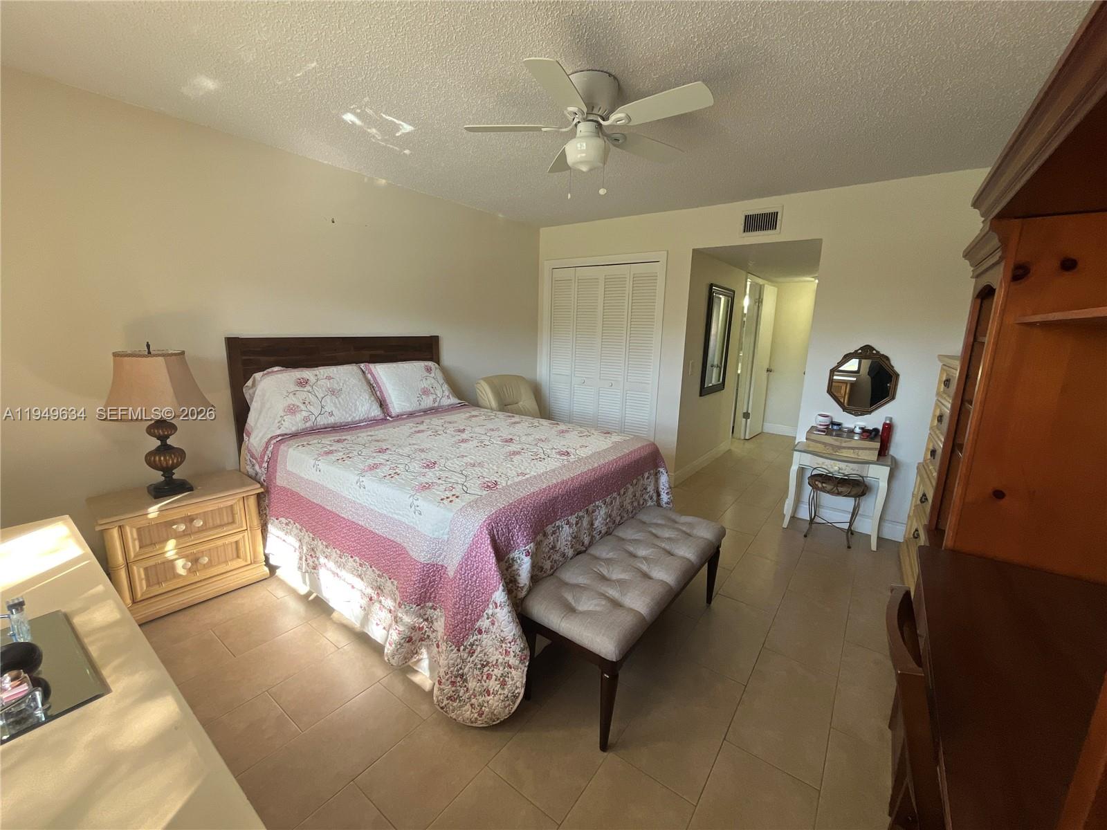 VILLAS AT CARRIAGE HILLS - Residential