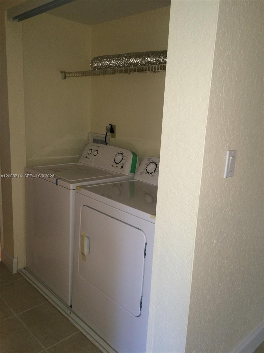407 Gardens Dr 103